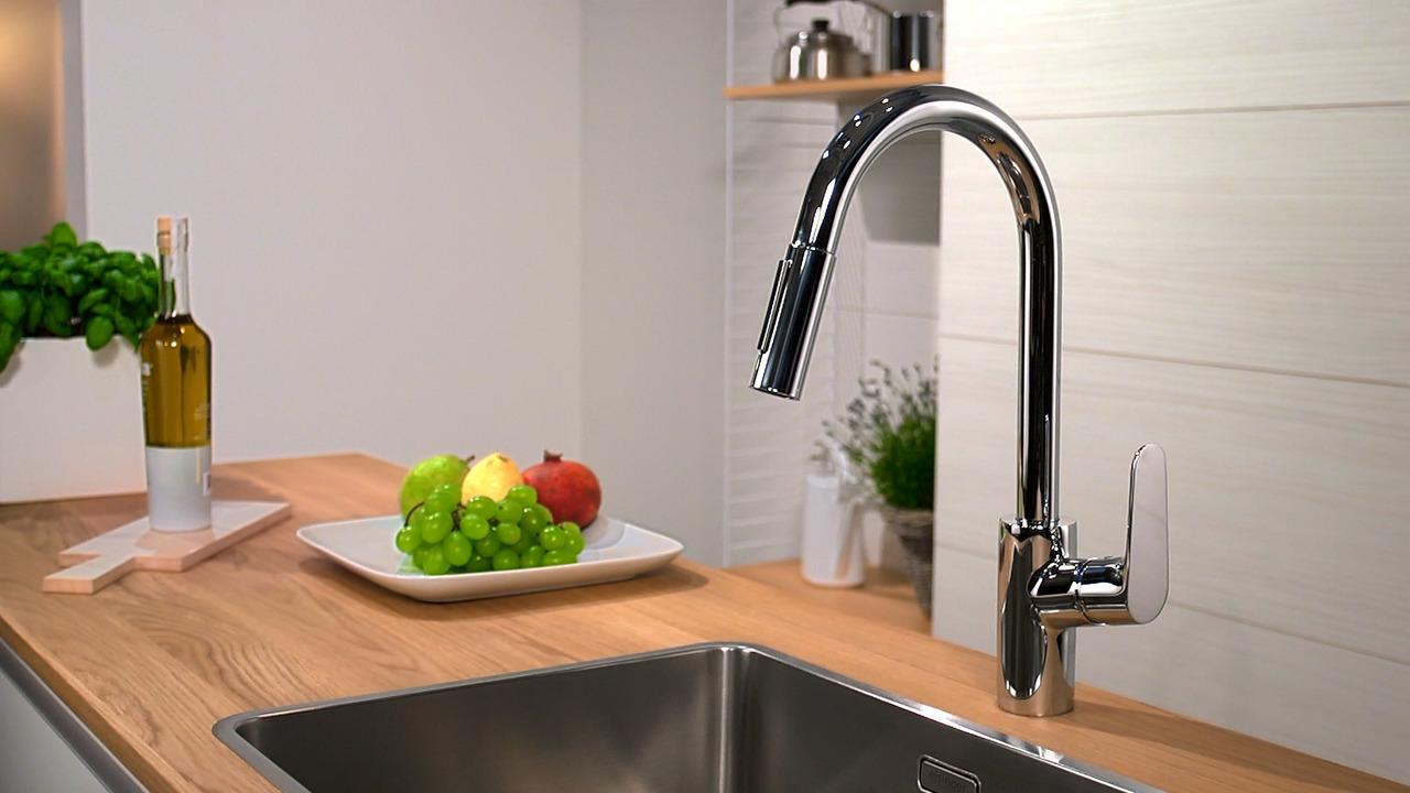 Кухонный смеситель однорычажный с вытяжным душем 2jet HANSGROHE Focus M41 31815000 240 мм, цвет Хром